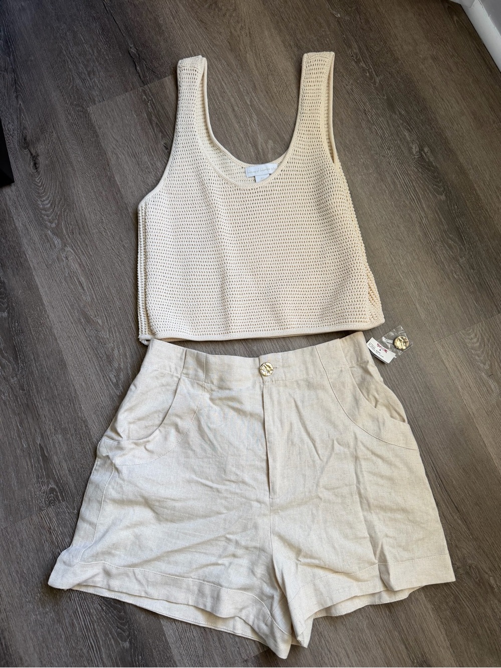 House of Harlow 1960 top and short set